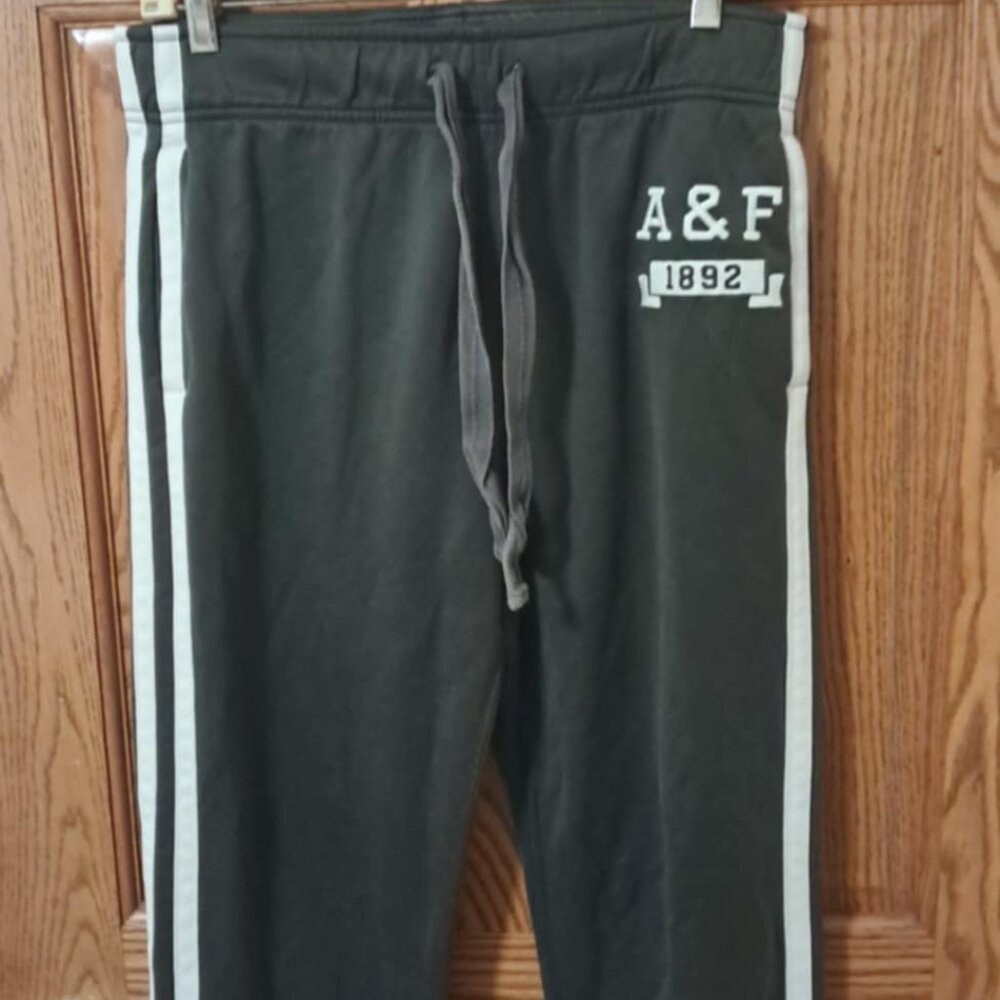 ABERCROMBIE  & FITCH  WOMENS SWEATPANTS SIZE M - Picture 6 of 15